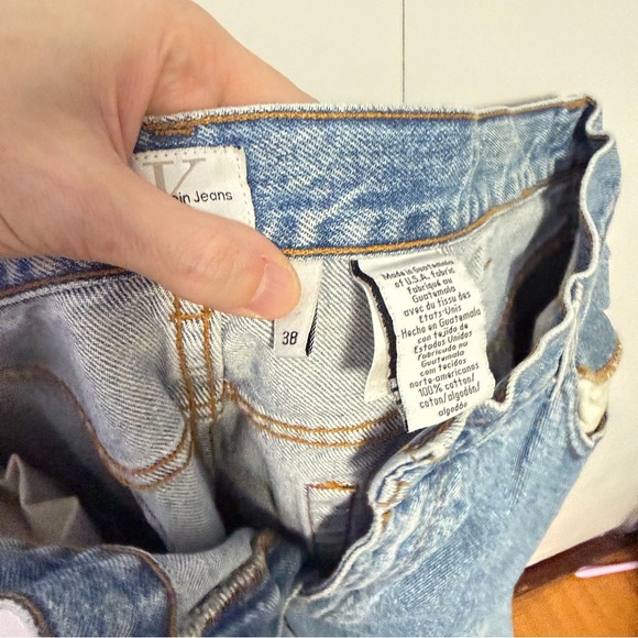 Calvin Klein Vintage Easy Fit Jeans Men’s 38x34 Light Wash Classic Denim - Picture 5 of 6